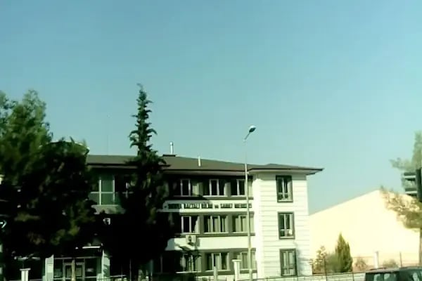 Nezihe - Derya Baltalı Bilim ve Sanat Merkezi - Resim 3