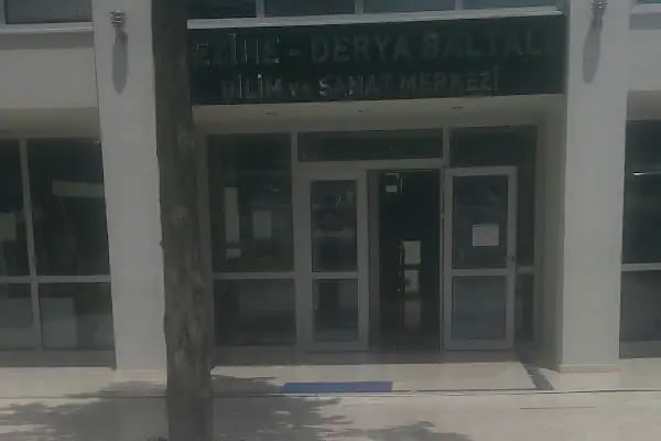 Nezihe - Derya Baltalı Bilim ve Sanat Merkezi - Resim 15