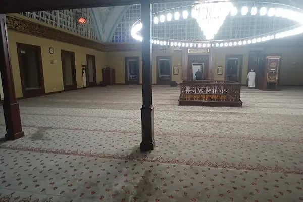 İstoç Yeni Camii - Resim 17