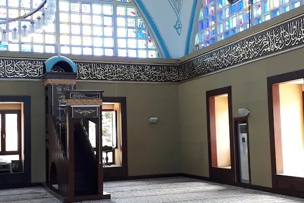 İstoç Yeni Camii - Resim 3