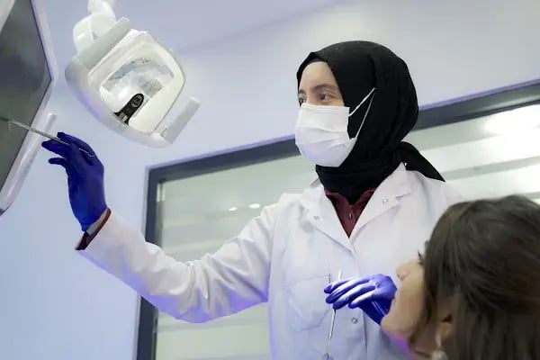 Özel Tekin ağız ve diş sağlığı polikliniği - Resim 17