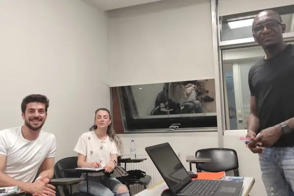 English Time Ataşehir - Resim 19