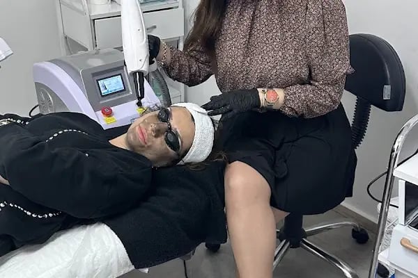 SERA BEAUTY GÜZELLİK SALONU - Resim 20