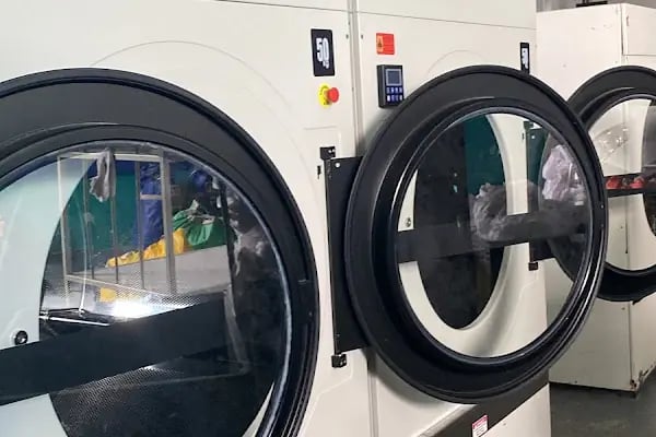Akkar laundry - Resim 2