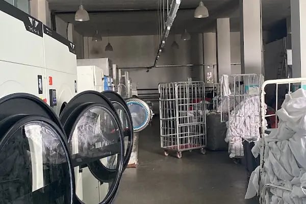 Akkar laundry - Resim 3