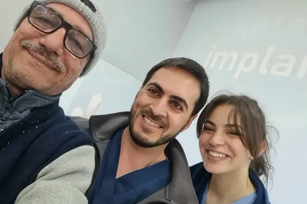 Özel Beyaz Işık Bursa Ağız ve Diş Sağlığı Millet Şubesi - Resim 6