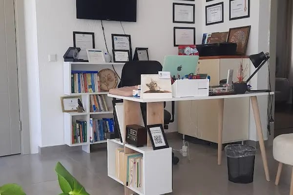 Klinik Psikolog Özge Esra KABOĞLU - Resim 3