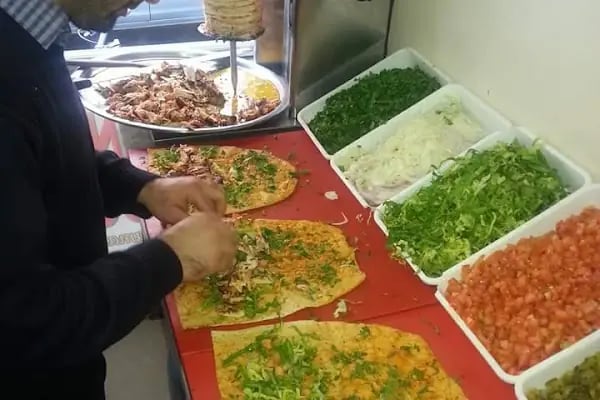 İSKENDERUN DÖNER SALONU - Resim 7