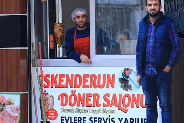 İSKENDERUN DÖNER SALONU - Resim 3