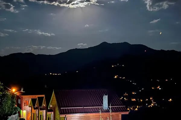 Oşvacu Dağ Evleri - Resim 10
