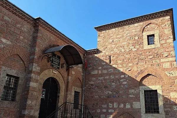 İnebey Yazma Eser Kütüphanesi - Resim 13