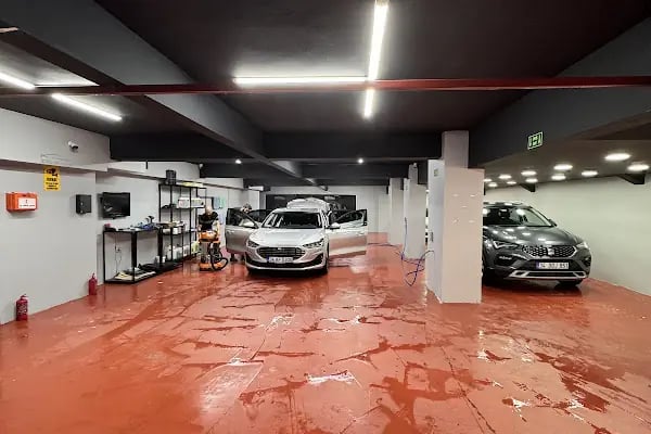 ÇELİK Garage - Resim 2