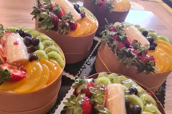 Rezzan CAFE &amp; PATISSERIE - Resim 8