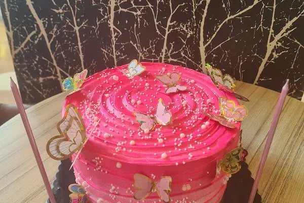 Rezzan CAFE &amp; PATISSERIE - Resim 12