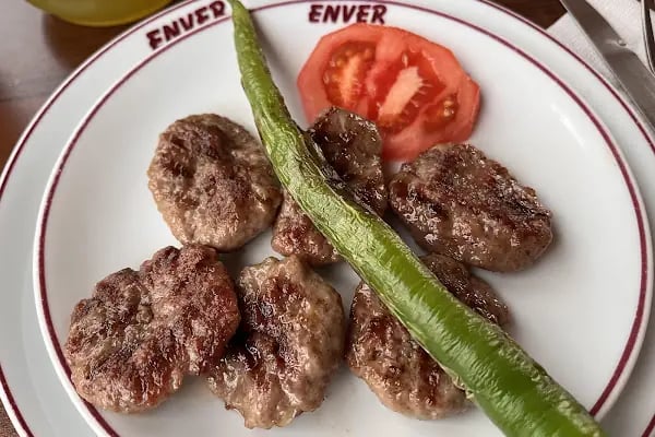 Enver İnegöl Köftecisi - Resim 3