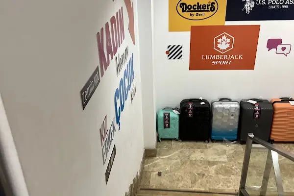 FLO Antalya Şarampol Mağazası - Resim 7