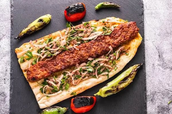 Kanatçı Belkıs Abla - Resim 12
