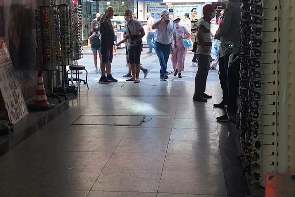 Karşıyaka Adliyesi Ek Binası - Resim 1