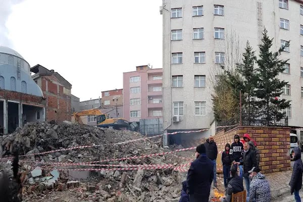 Fatih Mahallesi Merkez Camii - Resim 3