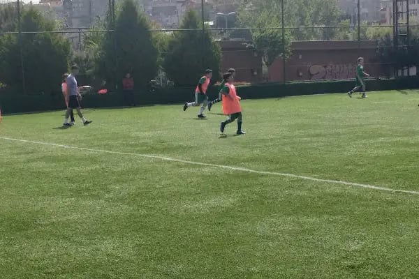 Örnek Gençlik Ve Spor Kulübü - Resim 19