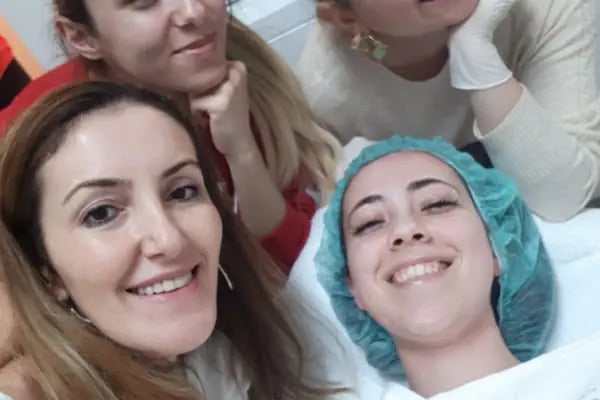 Doç. Dr. Mehtap Karameşe Estetik Cerrahi Kliniği - Resim 13