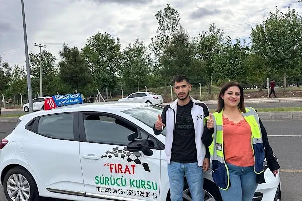 AK FIRAT SÜRÜCÜ KURSU - Resim 20