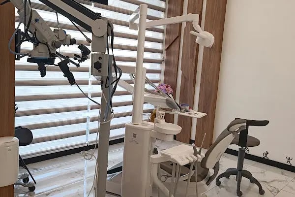 Alpdent Ağız ve Diş Sağlığı Polikliniği - Resim 1