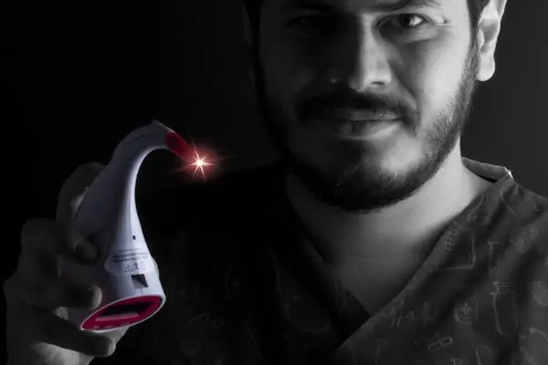 Alpdent Ağız ve Diş Sağlığı Polikliniği - Resim 18
