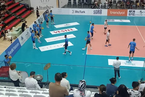 100. Yıl Recep Hacıfazlıoğlu Spor Salonu - Resim 11