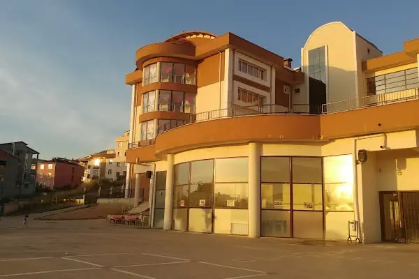 Yenimahalle İlkokulu - Resim 4