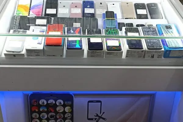 ÇANKAYA CEP TELEFONU,TABLET, LAPTOP,BİLGİSAYAR TAMIRI /TEKNIK SERVIS VE AKSESUAR - Resim 11