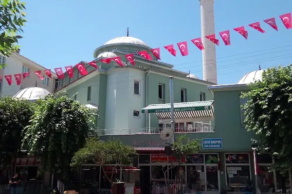 Hasan Basri Çantay Cami - Resim 3
