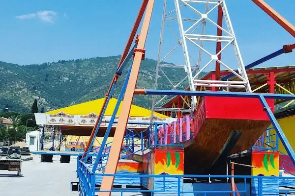 Erkoc Lunapark - Resim 2