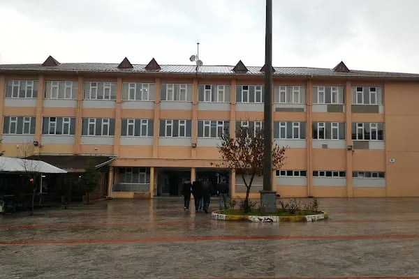 Kocaeli Üniversitesi Kullar Yerleşkesi - Resim 1