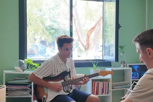 Moly Sanat - Bakırköy Müzik Resim Kursu - Resim 5