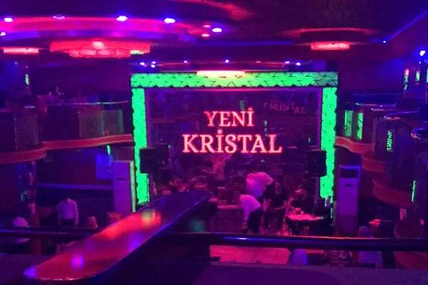 Kristal Eğlence Merkezi - Resim 1