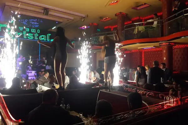Kristal Eğlence Merkezi - Resim 7