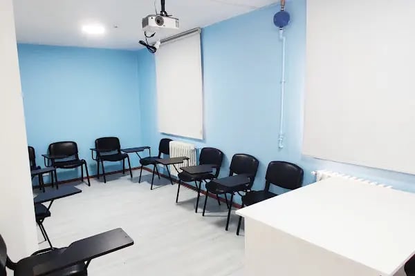 Oxina International Academy |Best English Language School in Istanbul - Resim 5