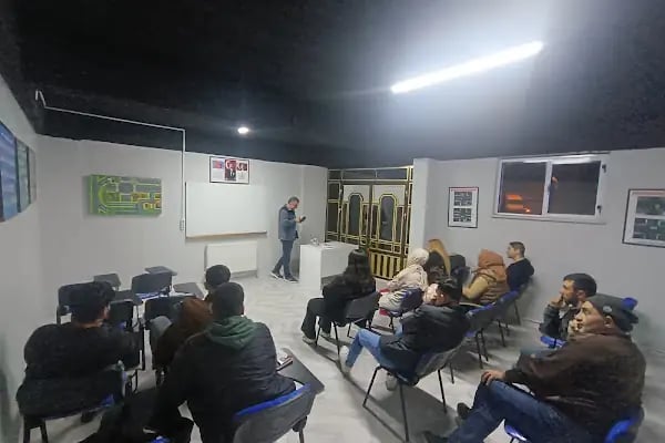 ÖZEL HASKADINHANI SÜRÜCÜ KURSU - Resim 15