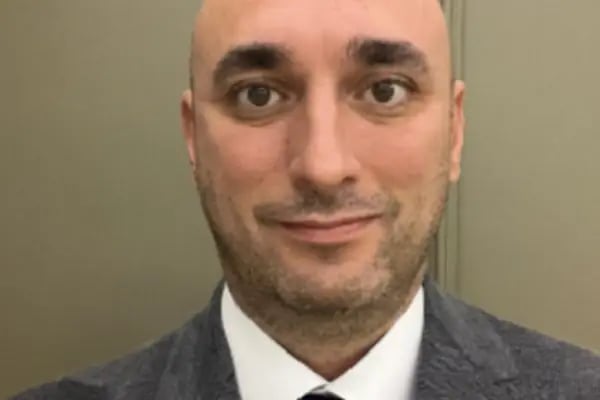 Doç. Dr. Onur Gürsan - Resim 1