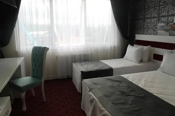Kadhırga Otel - Resim 2
