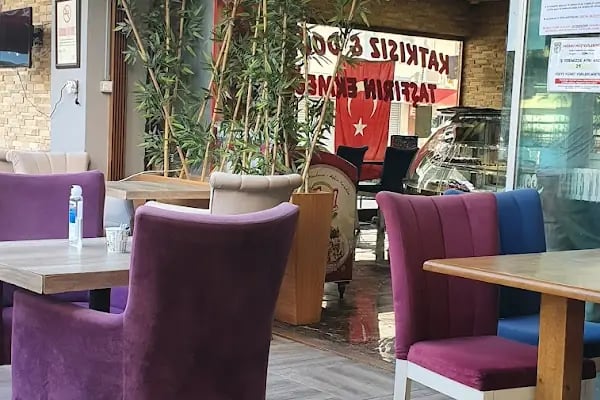 Emre Fırın Cafe - Resim 9