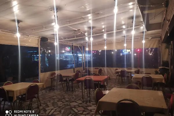 Park Cafe - Resim 1