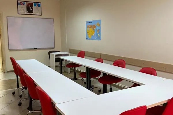 English School Beylikdüzü Dil Okulu - Resim 8