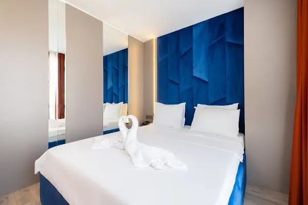 The Port Güzelyalı Otel - Resim 17