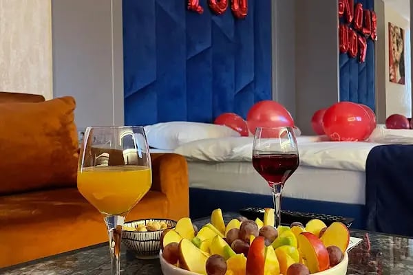 The Port Güzelyalı Otel - Resim 10