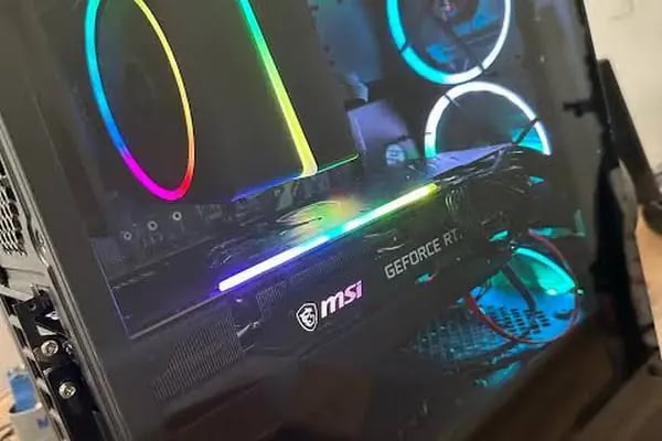 Escom Bilişim Cep Telefonu Tablet Laptop Notebook Yazıcı Her Türlü Elektronik Alet Tamir servisi - Resim 15