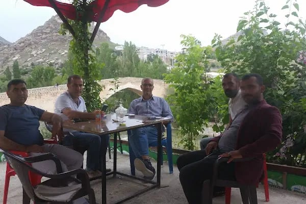 Ahmet Usta Çiğköfte &amp; Döner Evi - Resim 5