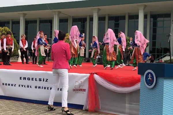 Dokuz Eylül Üniversitesi Özel 75. - Resim 18