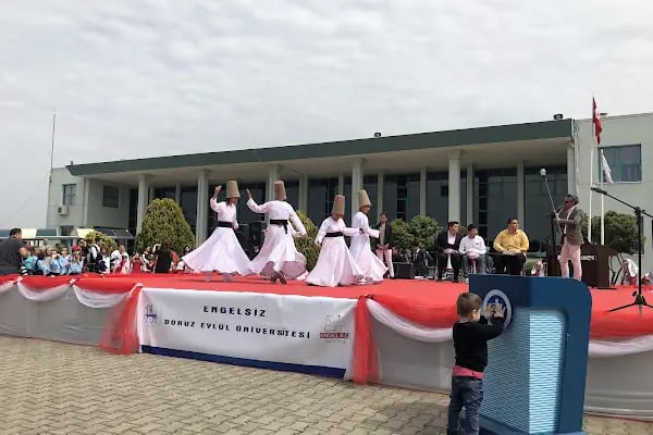 Dokuz Eylül Üniversitesi Özel 75. - Resim 14
